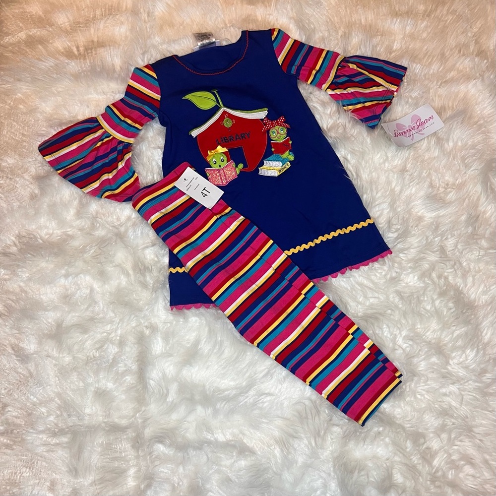 NWT Toddler girl Stripped library 2 piece set size 4T